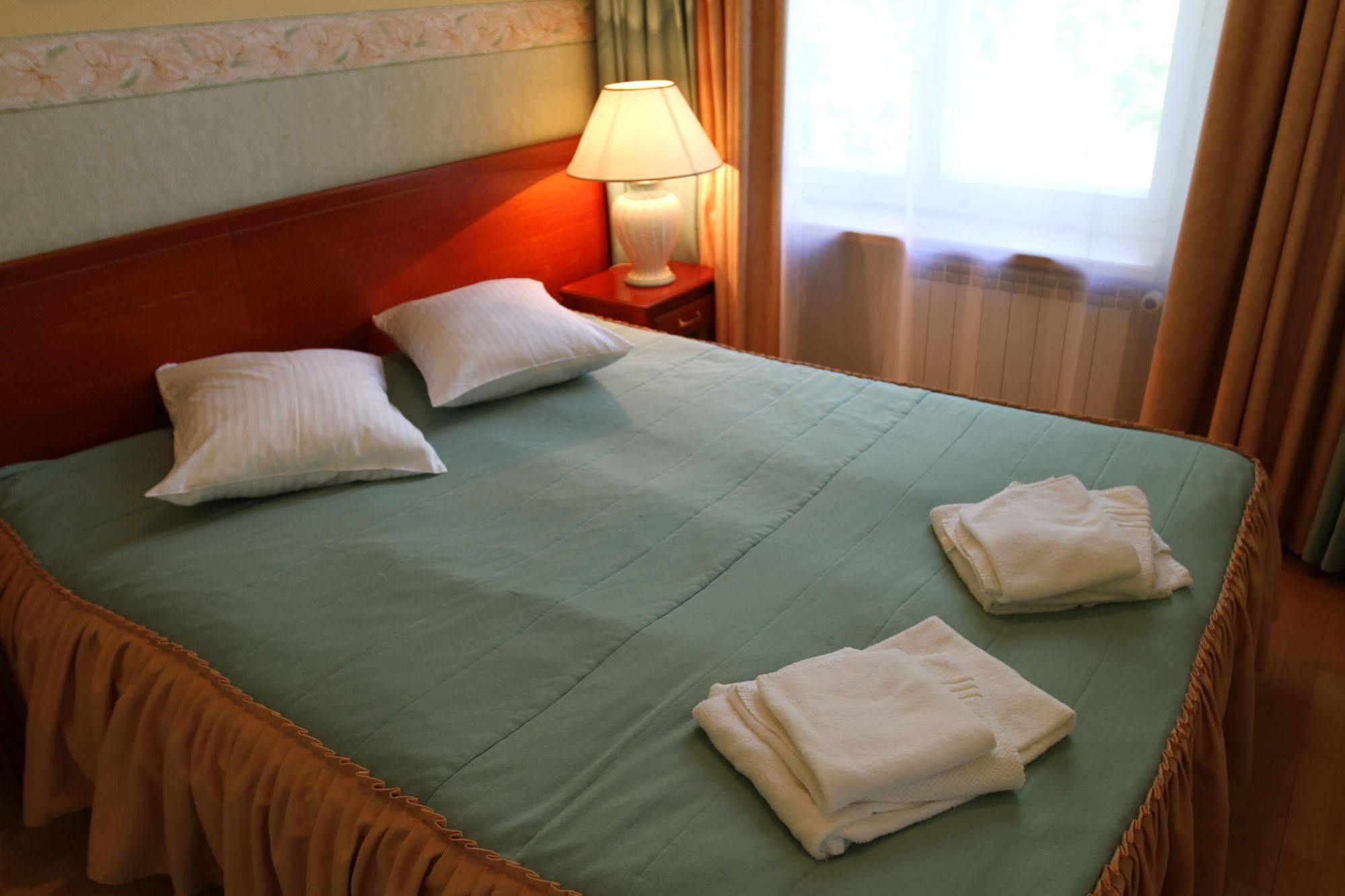 Wasa Hotel & Health Center Parnu Bagian luar foto
